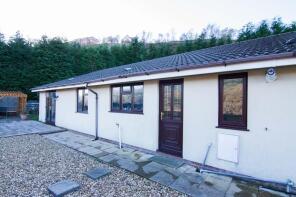 Anfield House, Hillside, Penrhiwceiber, Mountain Ash CF45 3YT