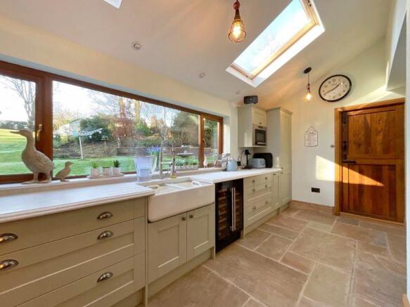 Kitchen/Breakf...