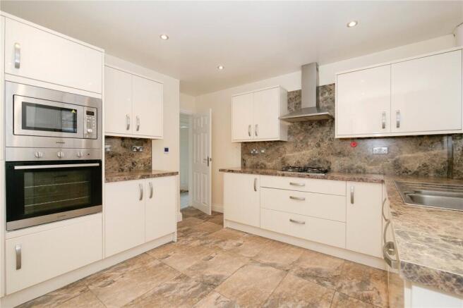 2 bed Bungalow for sale Image 4