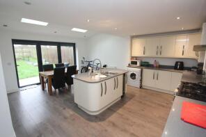 73, Fitzhamon Avenue, Llantwit Major CF61 1TP