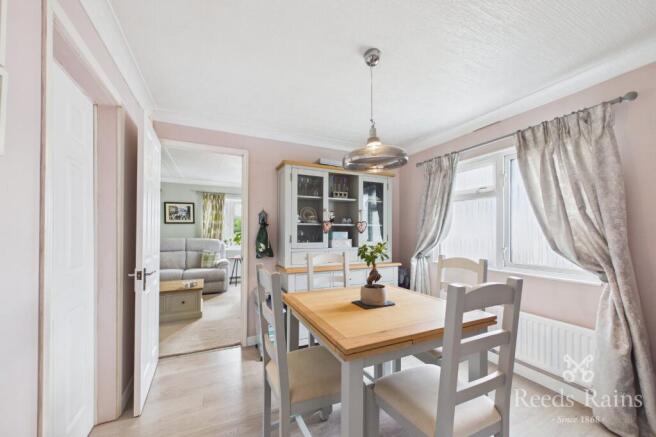 2 bed Detached for sale Image 5