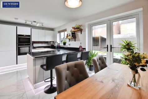 Plover Way, Scunthorpe