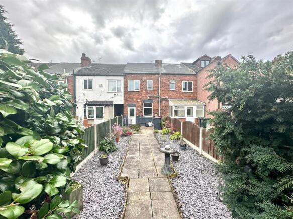 2 bed House to rent Image 8