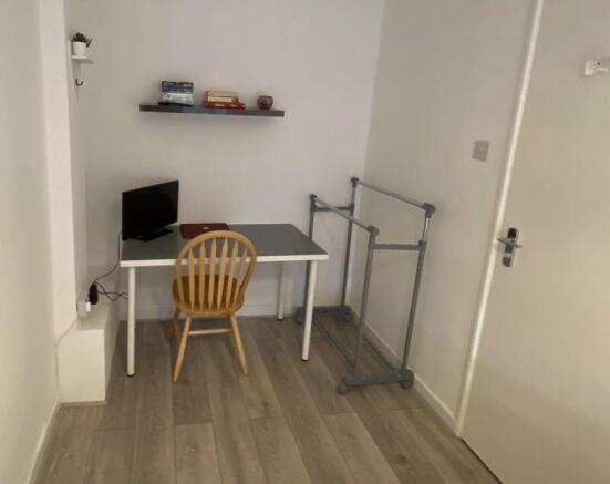 Photo 12