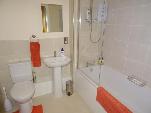Photo 12