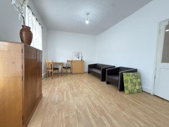 52923877-32bf-4ba8-8e08-656468fd64cc