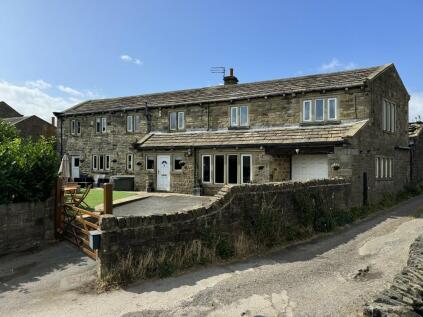 Round Hill Lane, Huddersfield, West Yorkshire, HD5