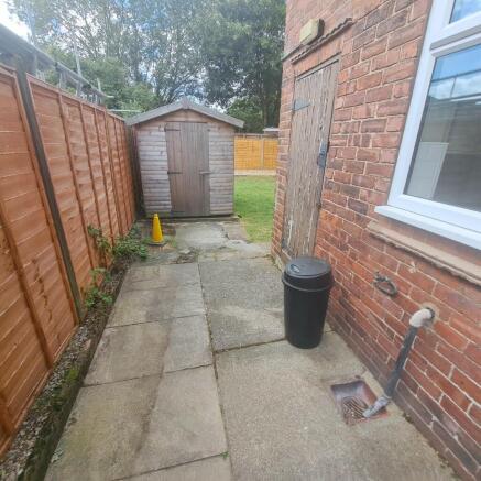 4 bed End of Terrace to rent Image 10