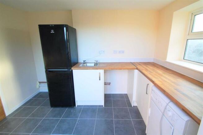Utility Room (Rear of Garage)