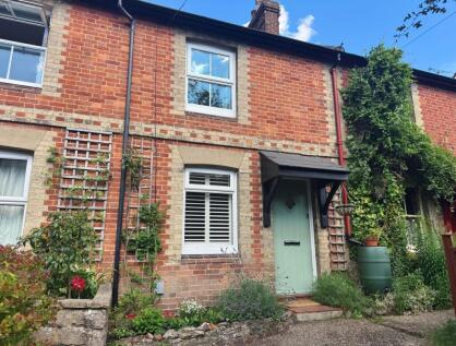 Lion Lane, Haslemere, GU27