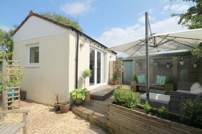 BHR Garden Room ii.JPG