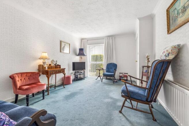 Roxburgh Drive, Bearsden photo 4