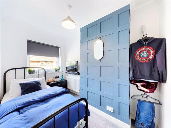 3 bed Semi-Detached to rent Image 8