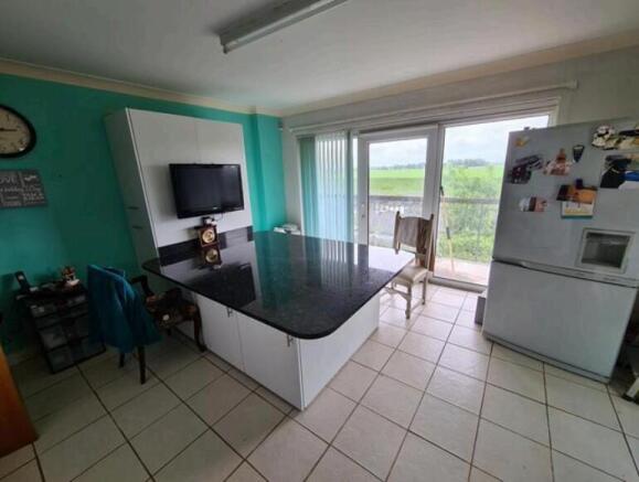 Kitchen Resi T202609301159.jpg