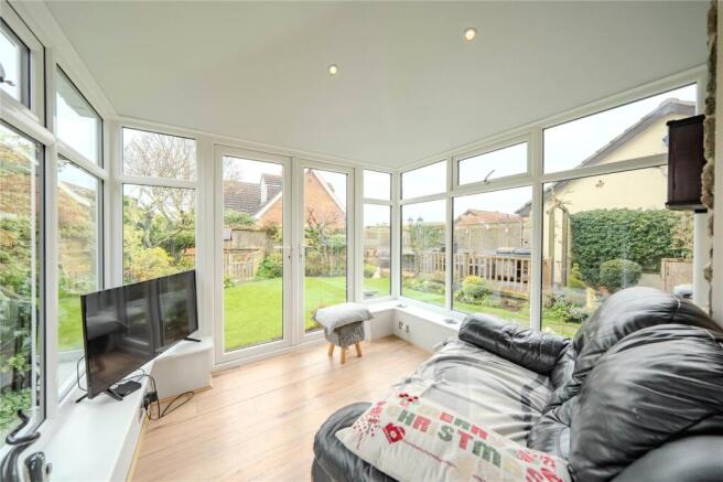 4 bed Detached for sale Image 10