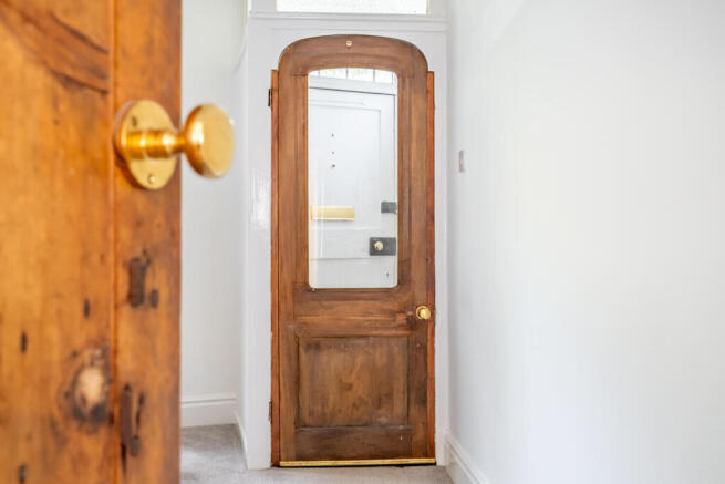 2 bed Terraced for sale Image 8