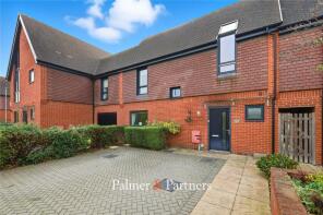 69, Brassie Wood, Broomfield, Chelmsford CM3 3FP