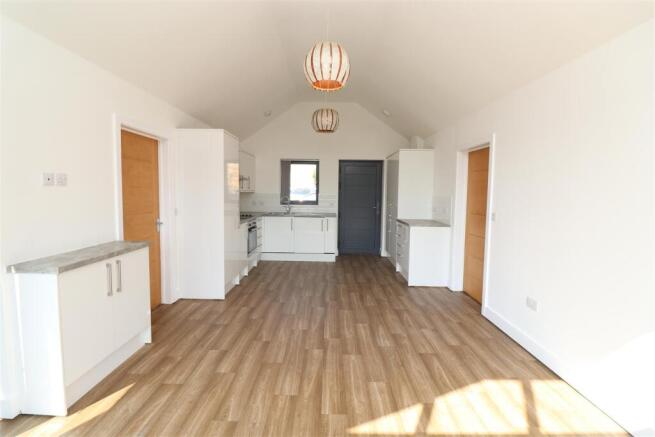 Kitchen Lounge.JPG