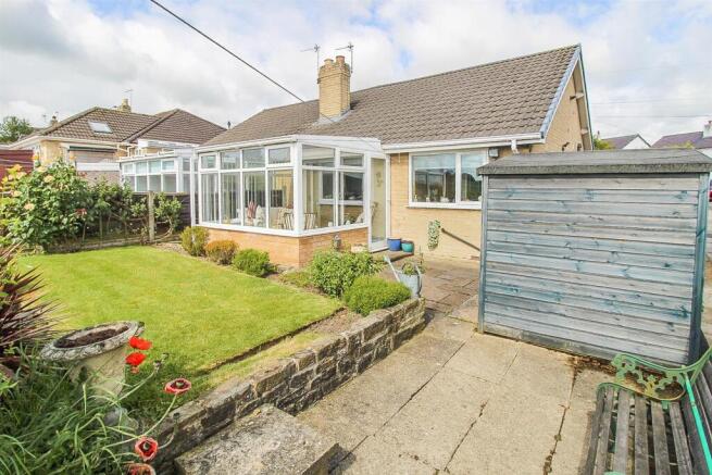 2 bed Semi-Detached Bungalow for sale Image 10