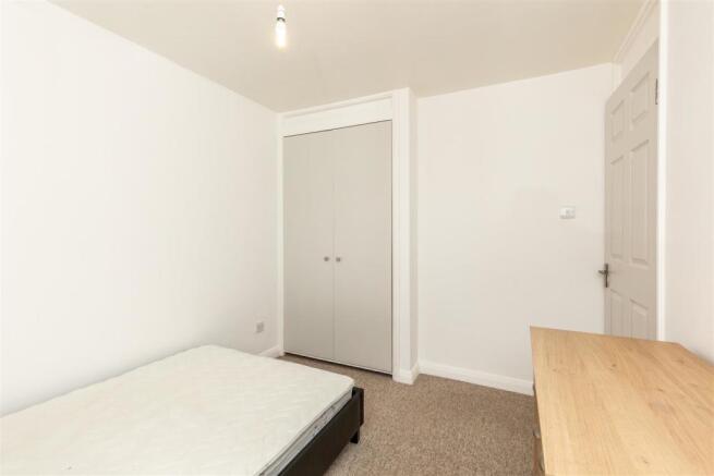 13 Lealands Drive30.jpg