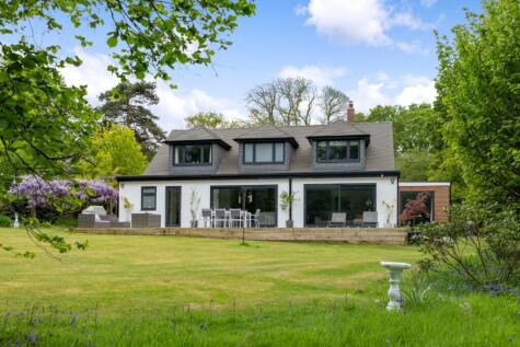 Pitch Place, Thursley, Godalming, Surrey, GU8