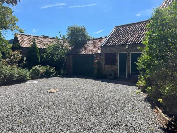 3 bed Detached for sale Image 6