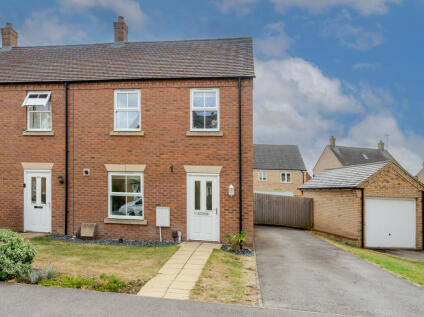 Johnson Drive, Leighton Buzzard, LU7