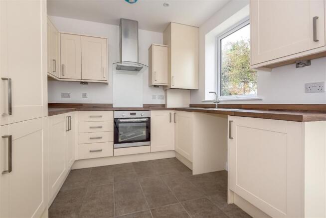 Example Kitchen.jpg