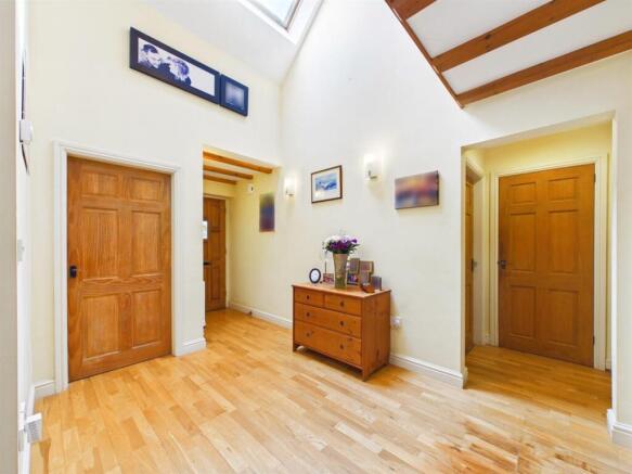 Entrance Hallway.jpg