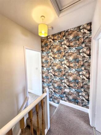 2 bed Terraced for sale Image 9
