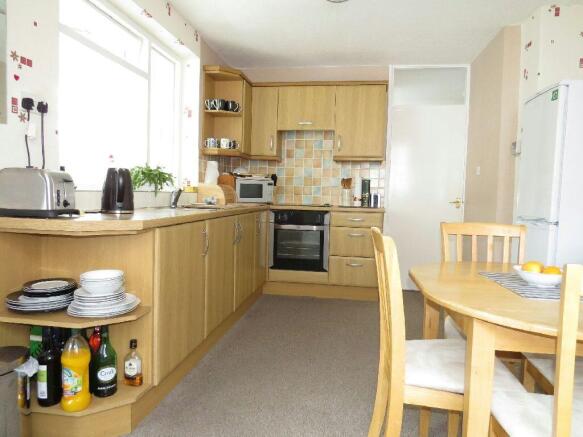Kitchen/Breakfast Ro