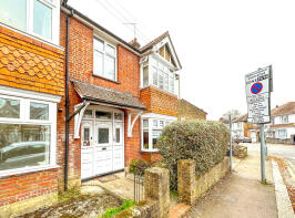 Flat, 133b, Durban Road West, Watford WD18 7DT
