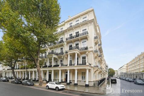 Queen's Gate, London, SW7