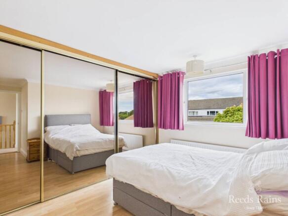 3 bed Semi-Detached for sale Image 11