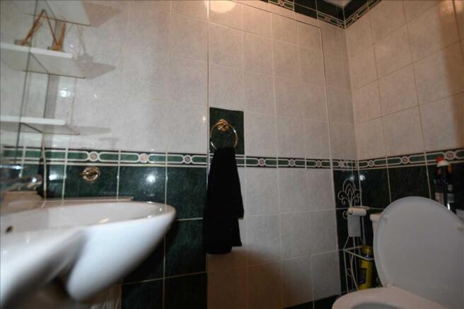 Toliet
