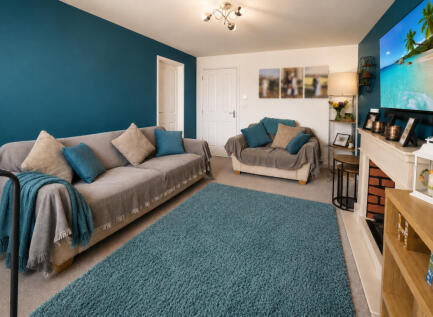 Lily Road, Frome, BA11