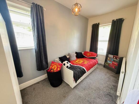 2 bed Terraced for sale Image 5