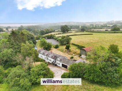 Fachallt Road, Whitford, CH8
