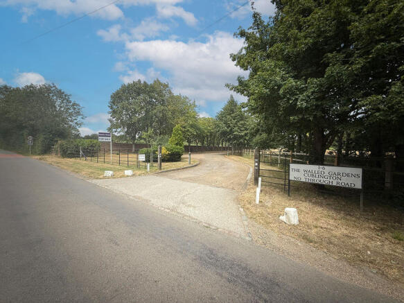 Entrance Into Private Road