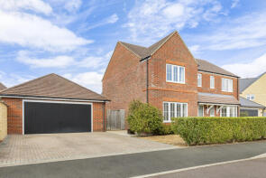 24, Wheatsheaf Crescent, Bampton OX18 2FJ