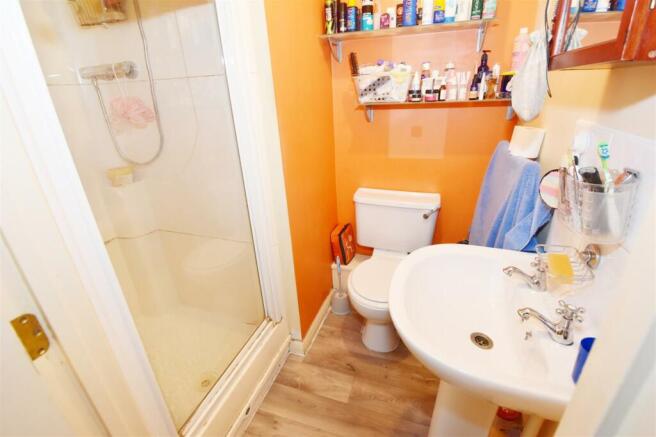 Ensuite.jpg
