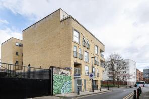 Flat 2, 35, Woodseer Street, London E1 5HA