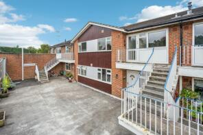 125, St Peters Court, High Street, Chalfont St. Peter, Chalfont St Peter SL9 9QJ