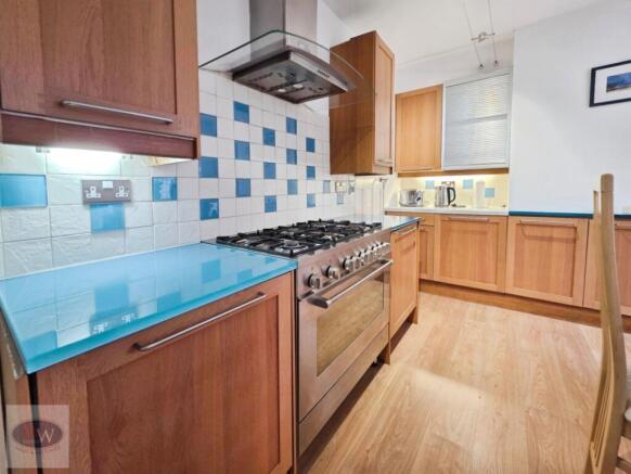 2 bed Terraced for sale Image 6
