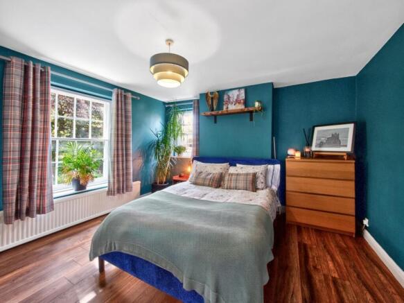 2 bed Semi-Detached for sale Image 11