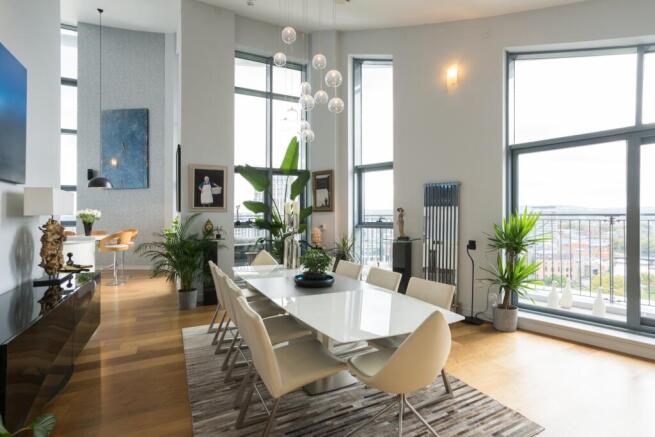 Light filled dining room
