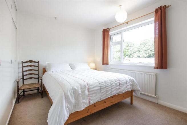 Bed1.2.jpg
