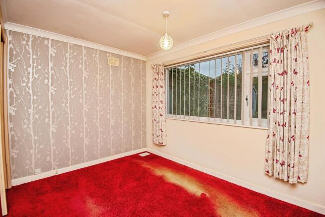 2 bed Detached Bungalow for sale Image 9