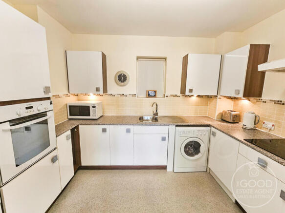 Oakmere, Spath Lane, Wilmslow, SK9 photo 4