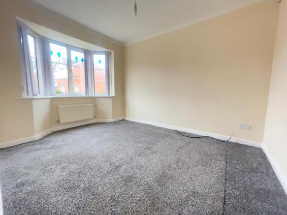 3 bed Detached to rent Image 4